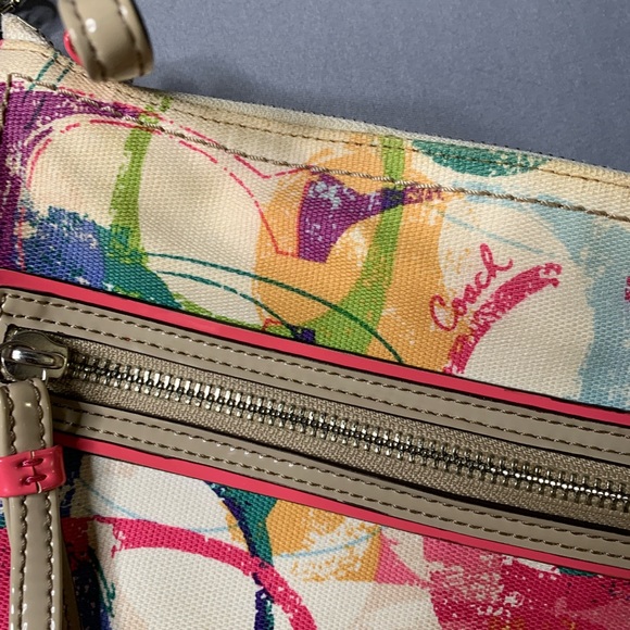 💖 Authentic PreOwned Coach Crossbody Multi Purse💖 - Picture 13 of 14